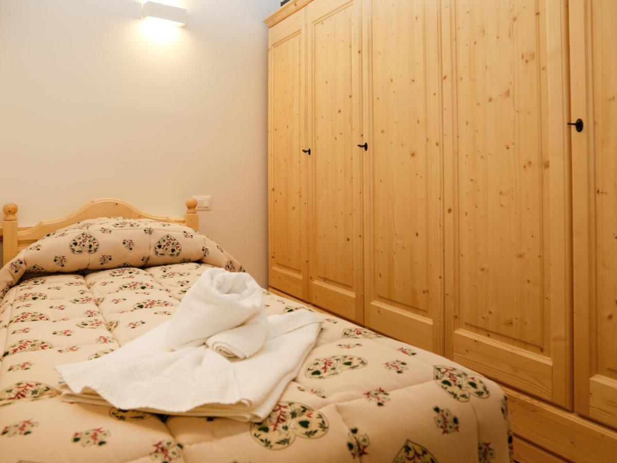 Apartment Cjase Fravins-3 By Interhome Raveo ภายนอก รูปภาพ